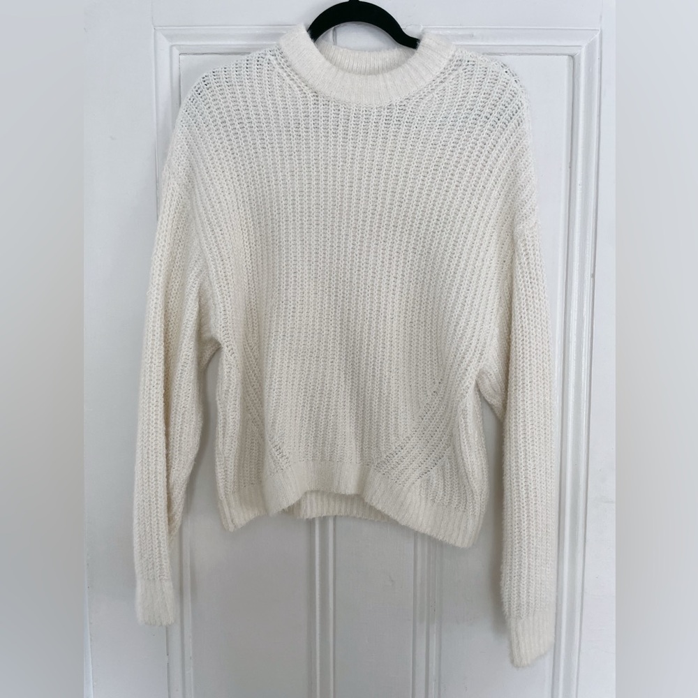 Abercrombie soft crew neck